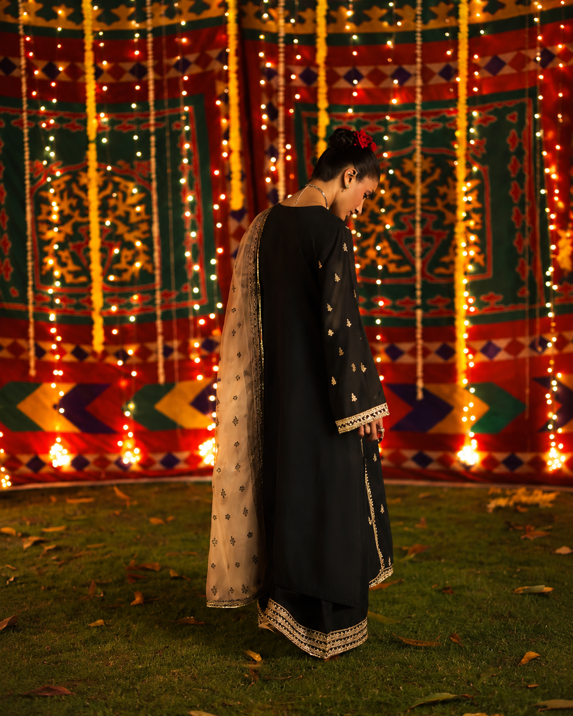 Noor-e-Shab Black Embroidered Silk Viscose Suit | Luxury Pakistani Wedding Wear